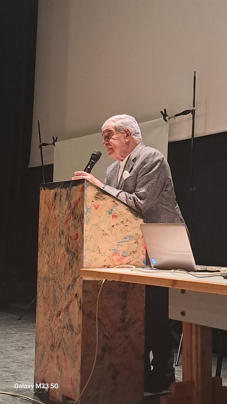 زاهي حواس يبهر إيطاليا ويعلن مواعيد افتتاح معرض كنوز الفراعنة