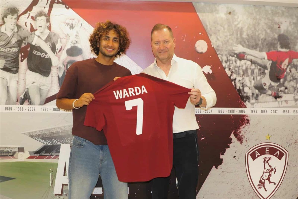 <strong>عمرو وردة لاعب فريق لايرسا اليوناني</strong>