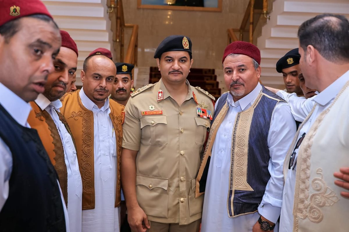 وفد من عمد ومشايخ مطروح يتوجه إلى ليبيا بعد مقتل الشاب المحفوظي