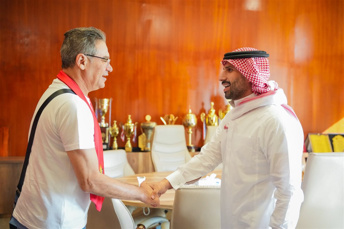 لقطات من تكريم نادي الوحدة السعودي لخالد جلال