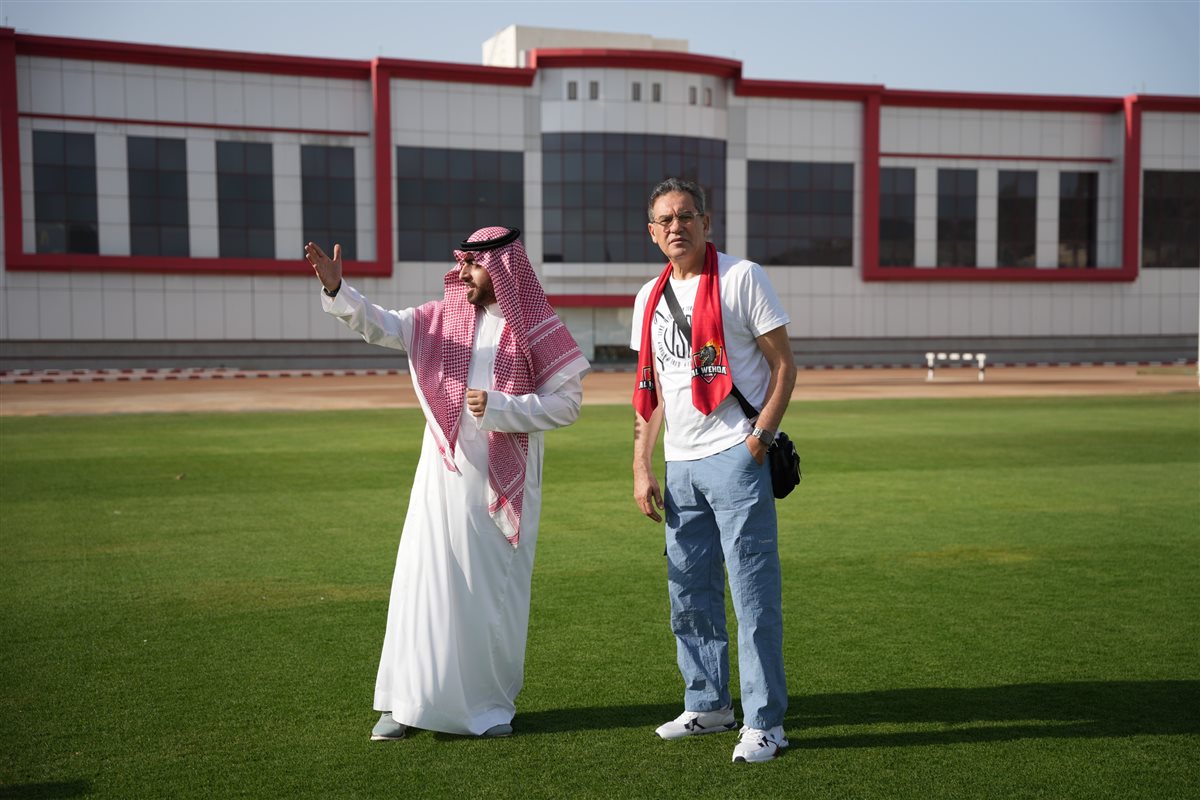 لقطات من تكريم نادي الوحدة السعودي لخالد جلال