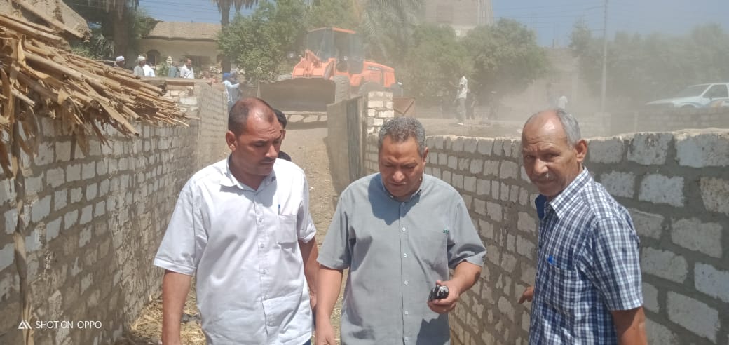 جانب من أعمال الإزالة