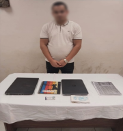 عصابة عقود العمل بالخارج