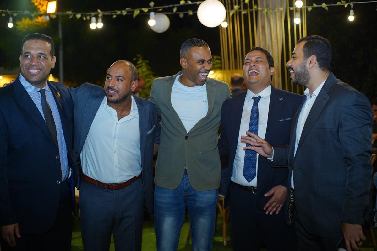 الزميل محسن سليمان يحتفل بزفافه بحضور محافظ القاهرة ومرتضى منصور ود عمرو خالد (37)