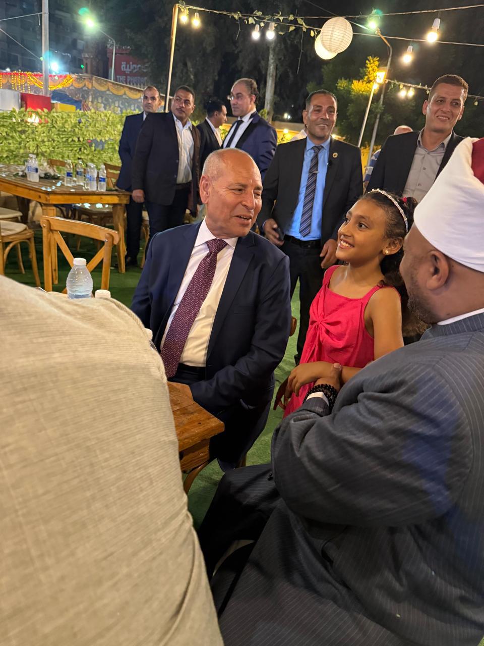 الزميل محسن سليمان يحتفل بزفافه بحضور محافظ القاهرة ومرتضى منصور ود عمرو خالد (54)