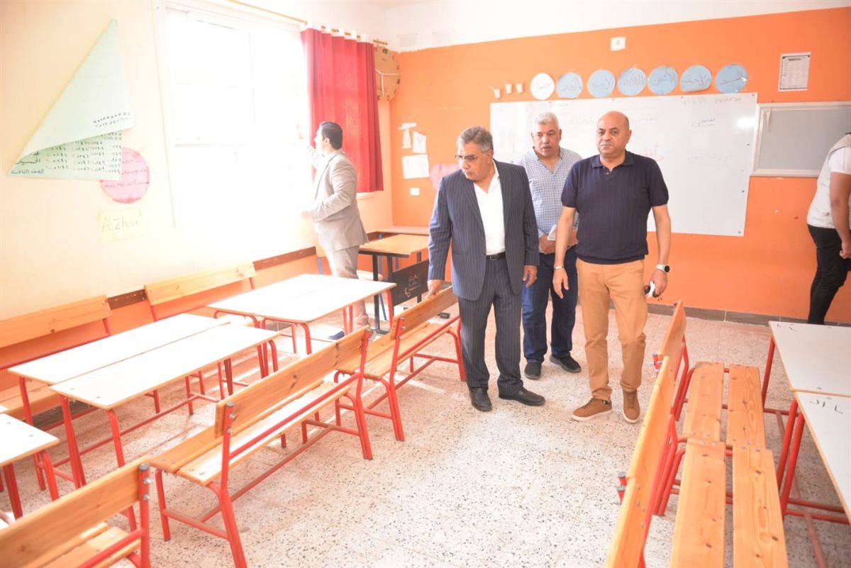 جولة المحافظ