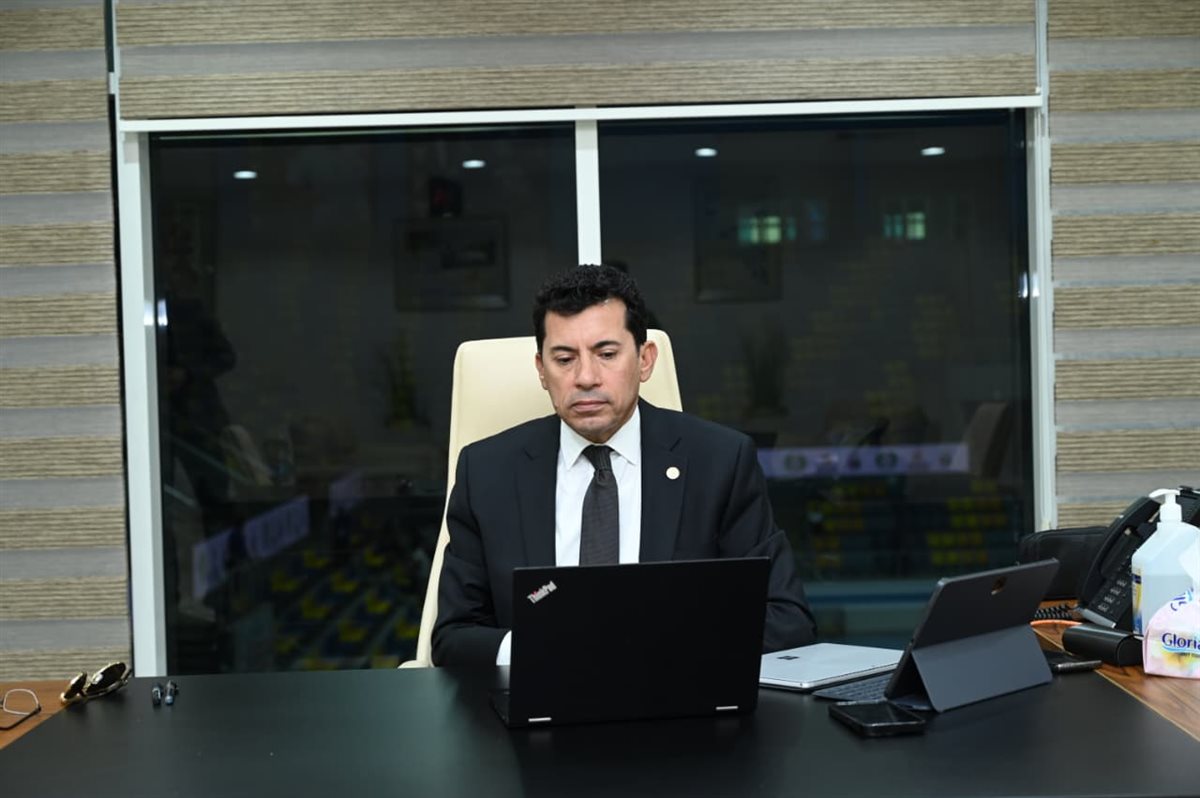 وزير الرياضة