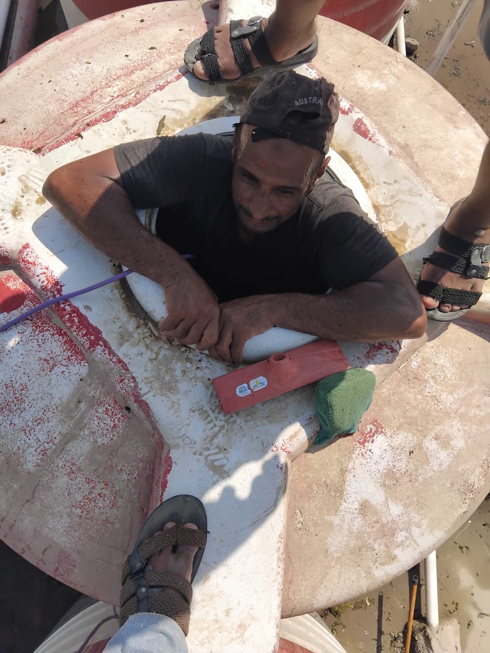 تنظيف الخزانات 