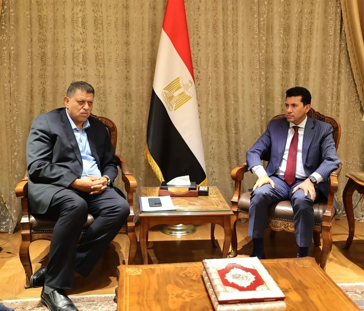 وزير الرياضة يتابع استعدادات مونديال أندية اليد