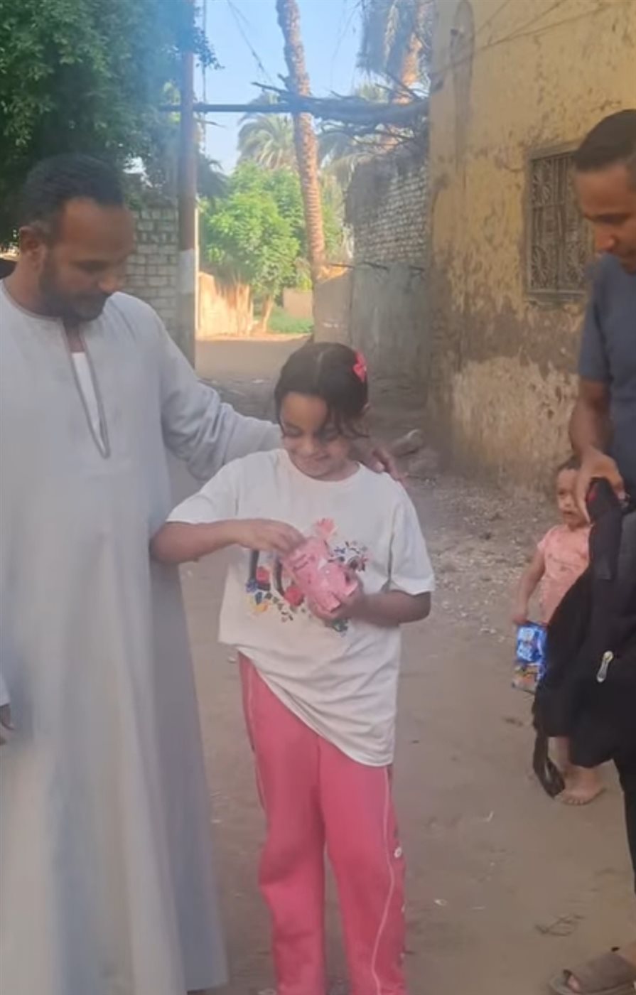 اهالي المهدات وحملة التبرعات