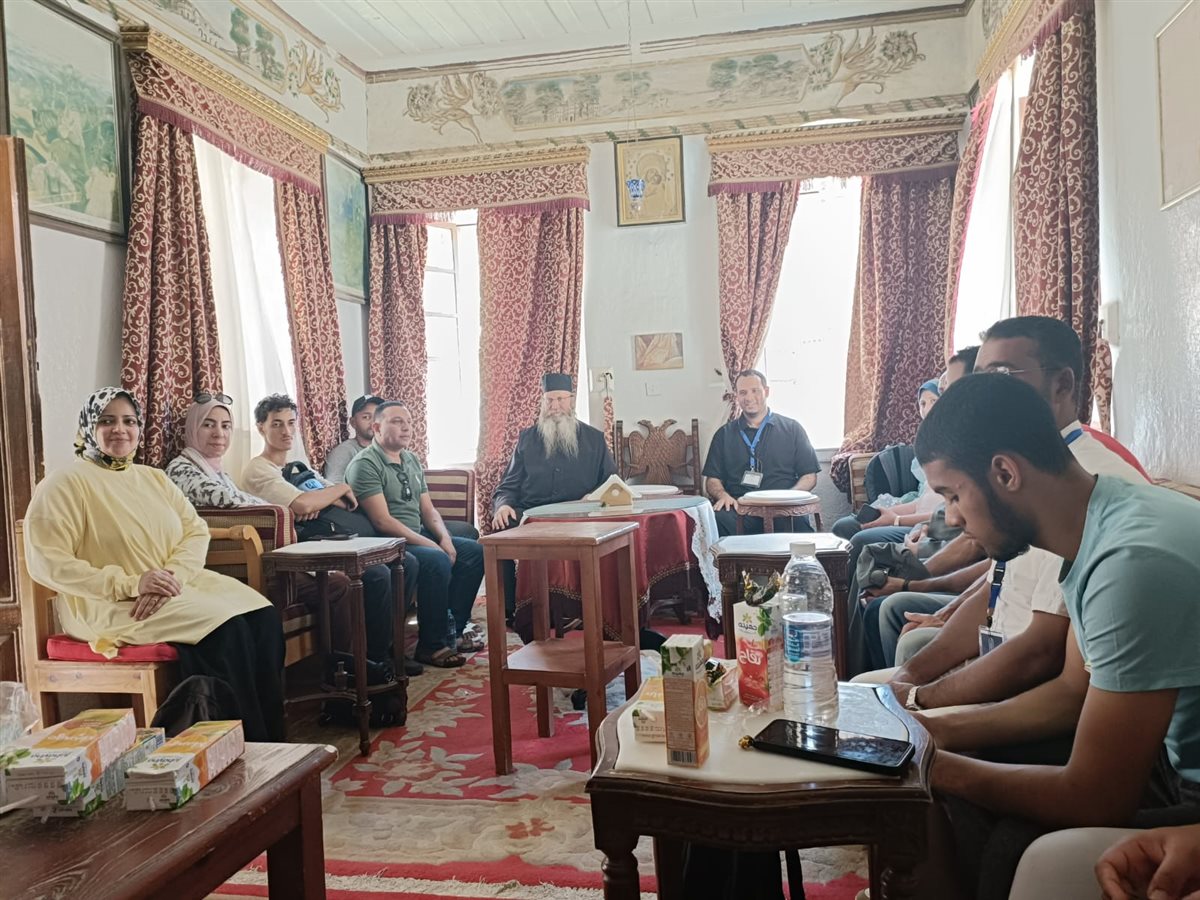 أوائل الجمهورية في الثانوية الأزهرية يزورون دير سانت كاترين