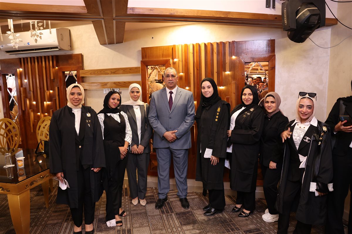 نقيب المحامين يترأس جلسة حلف اليمين القانونية للأعضاء الجدد بنقابة محامي الإسكندرية