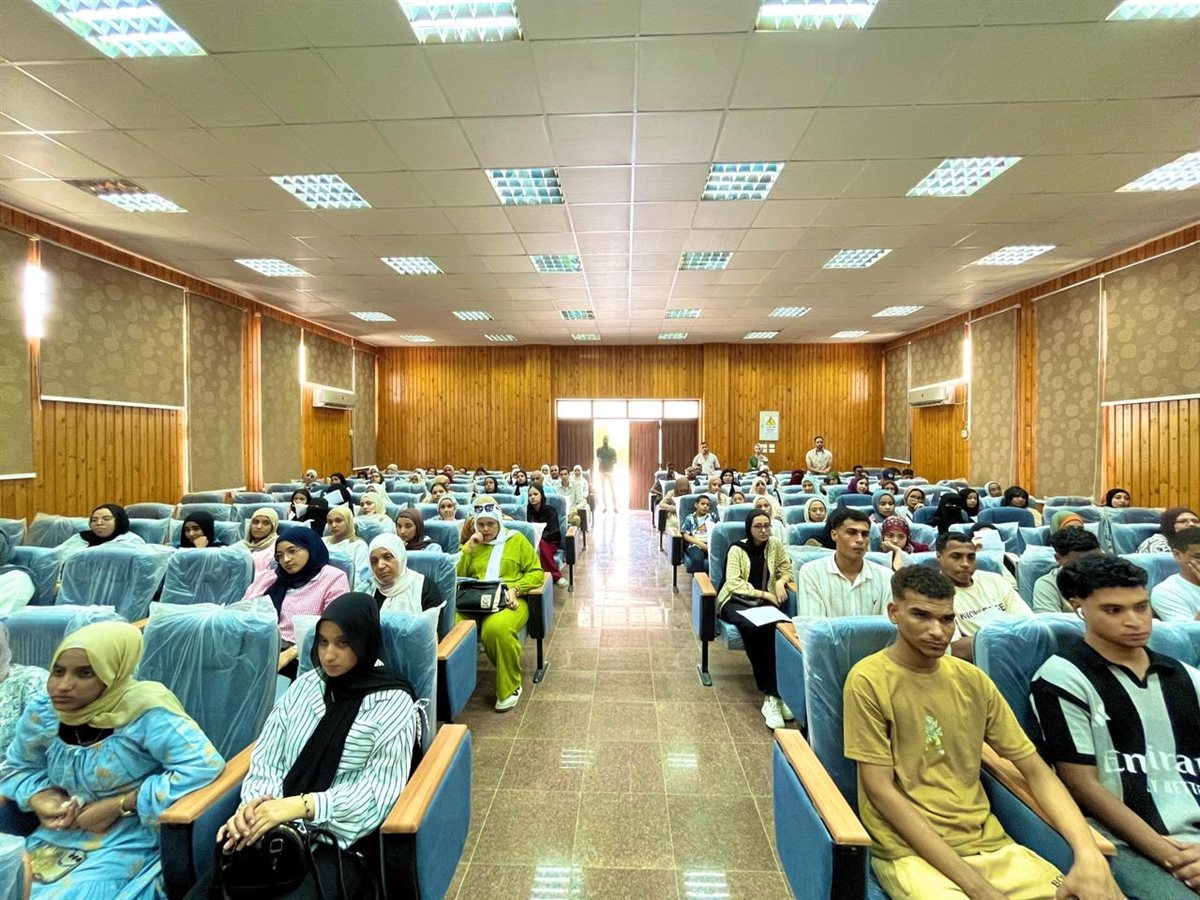 الكشف الطبي بجامعة الأقصر الأهلية