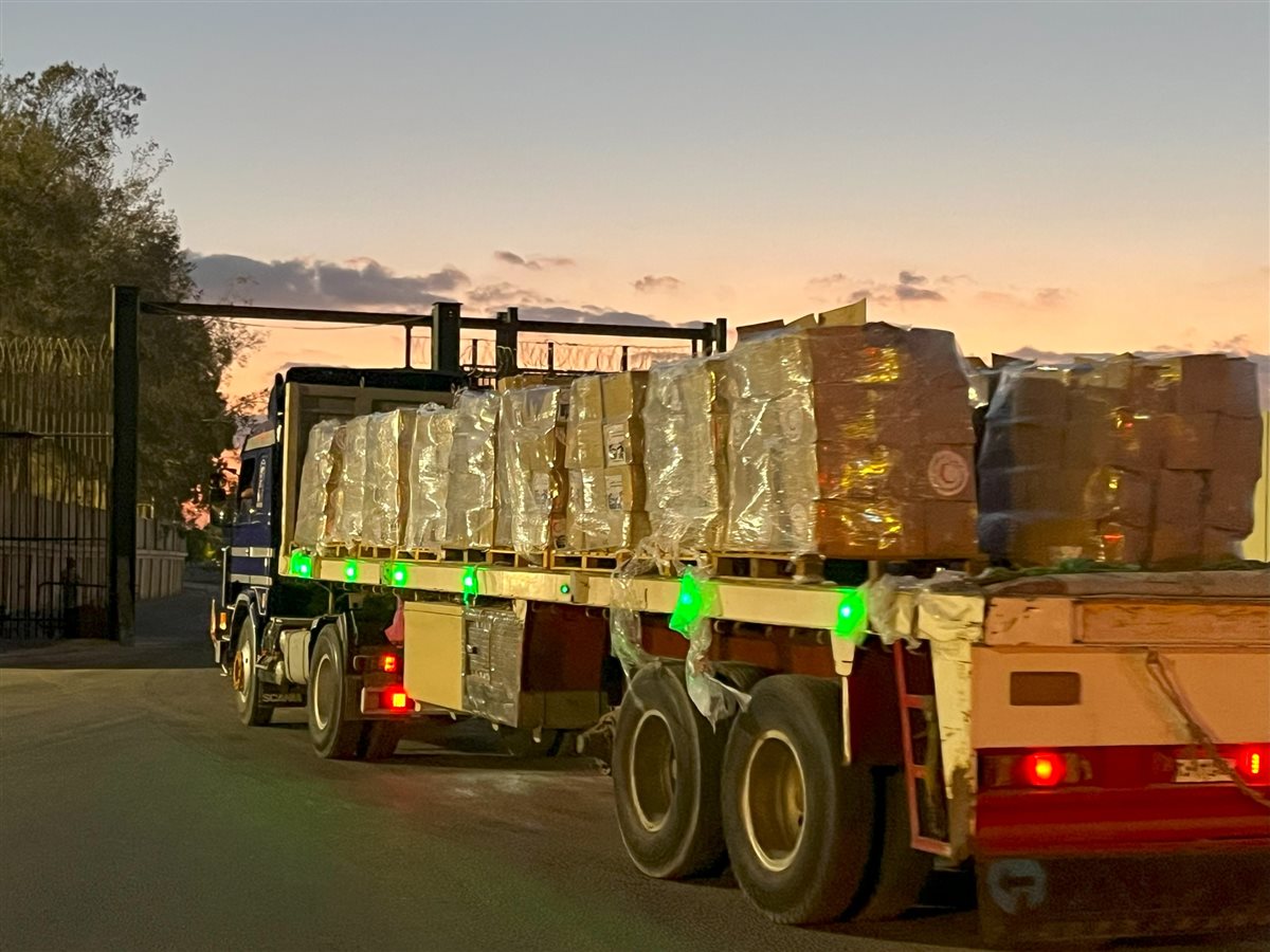 الهلال الأحمر المصري يرسل المساعدات الإغاثية إلى غزة