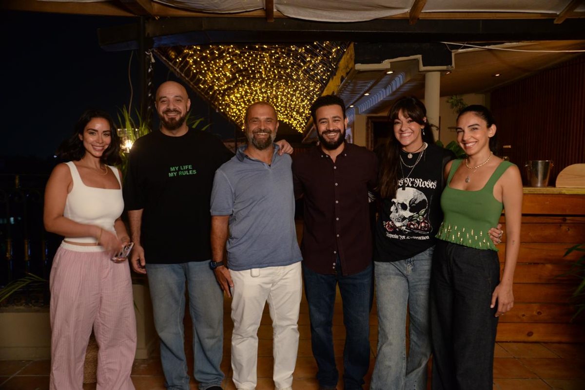  أحمد داود وسلمى أبو ضيف وبسنت شوقي من كواليس تصوير فيلم إذما