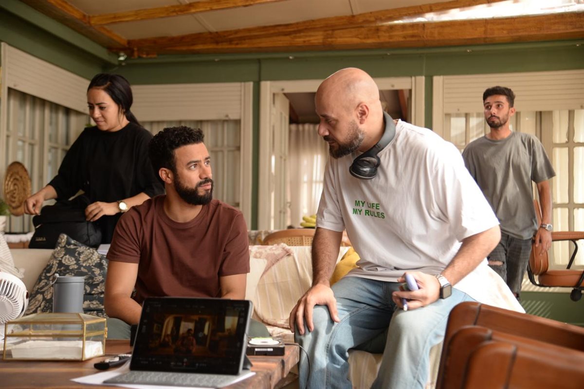  أحمد داود وسلمى أبو ضيف وبسنت شوقي من كواليس تصوير فيلم إذما