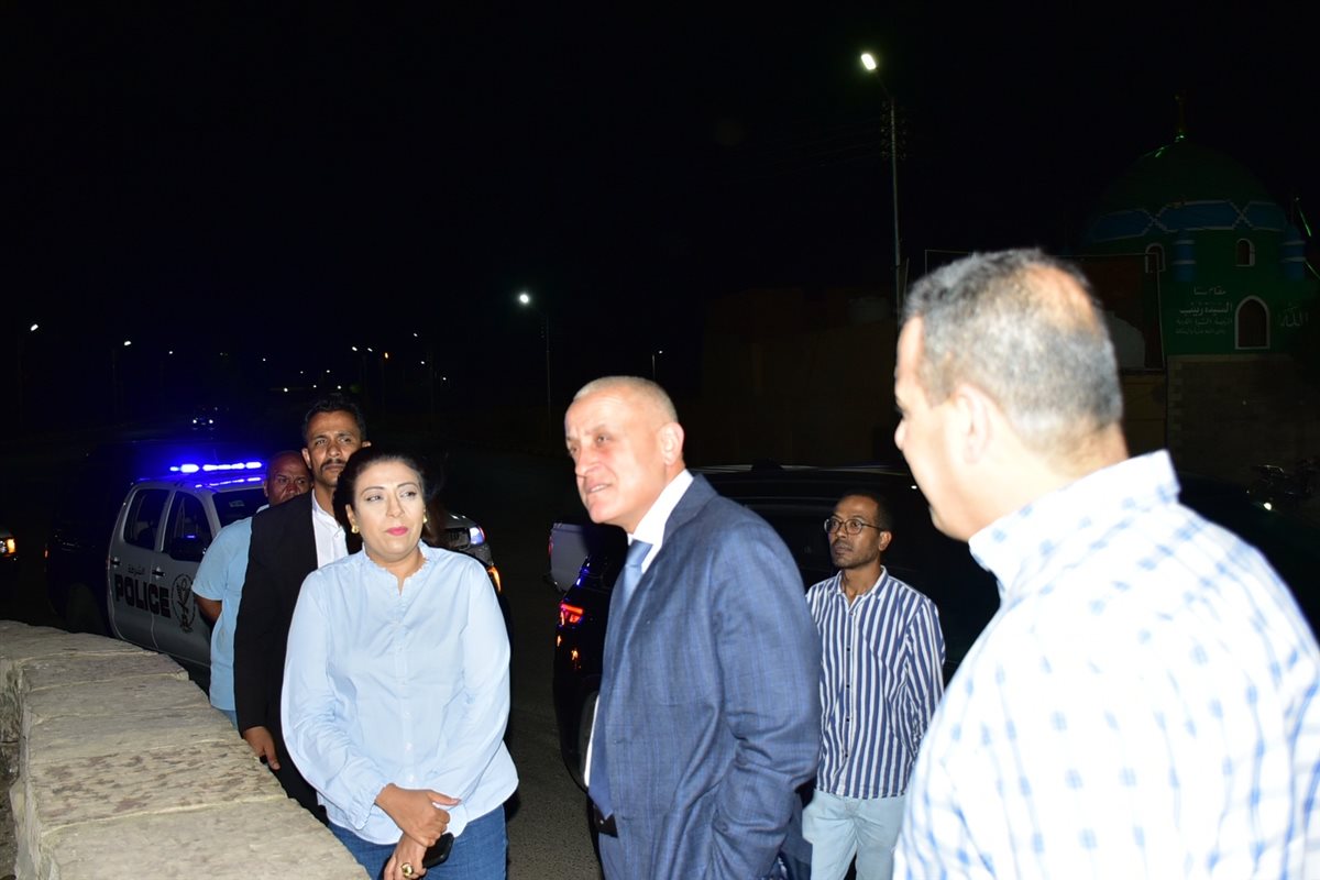 جولة ليلية لمحافظ الأقصر