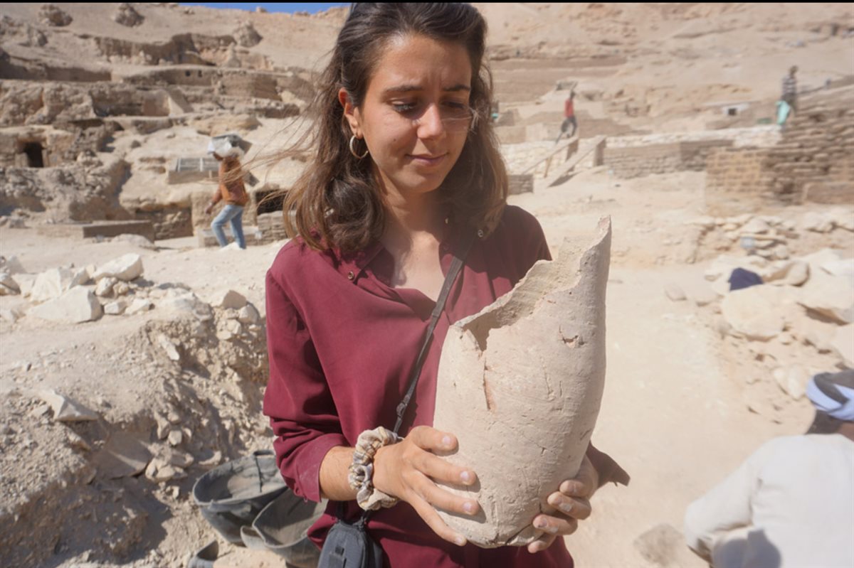 البعثات الأثرية الإسبانية في الأقصر