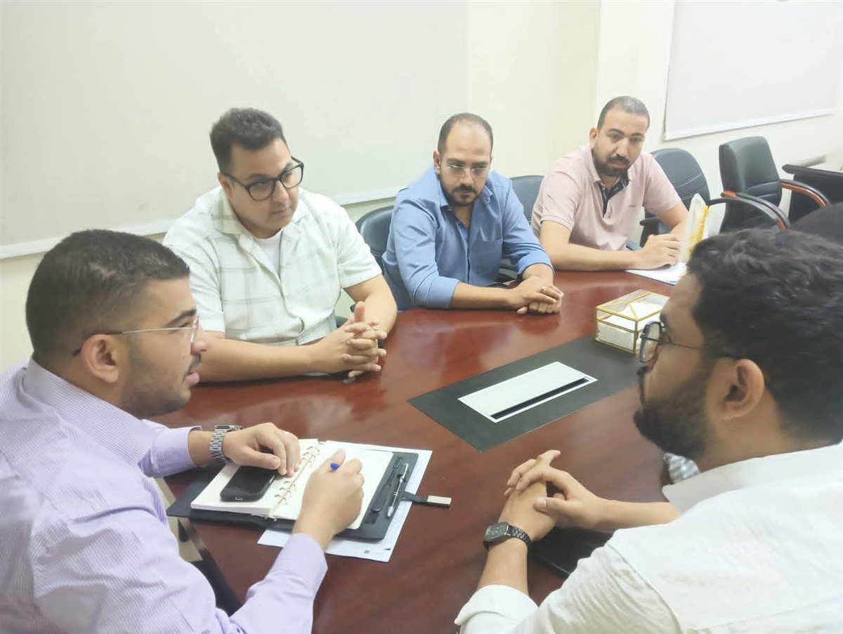 جانب من الاجتماع 