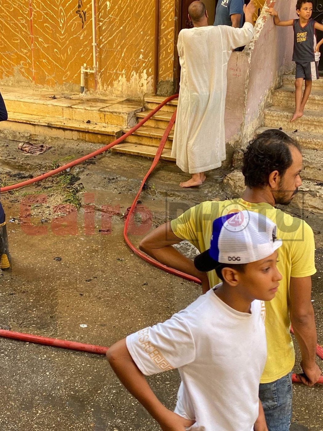 حريق بسطح أحد العقارات السكنية بالأقصر