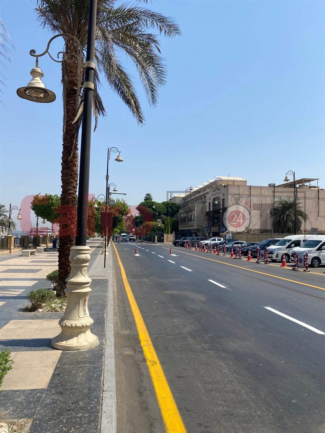 عمال النظافة يعبرون عن سعادتهم في إظهار الأقصر في أبهى صورة