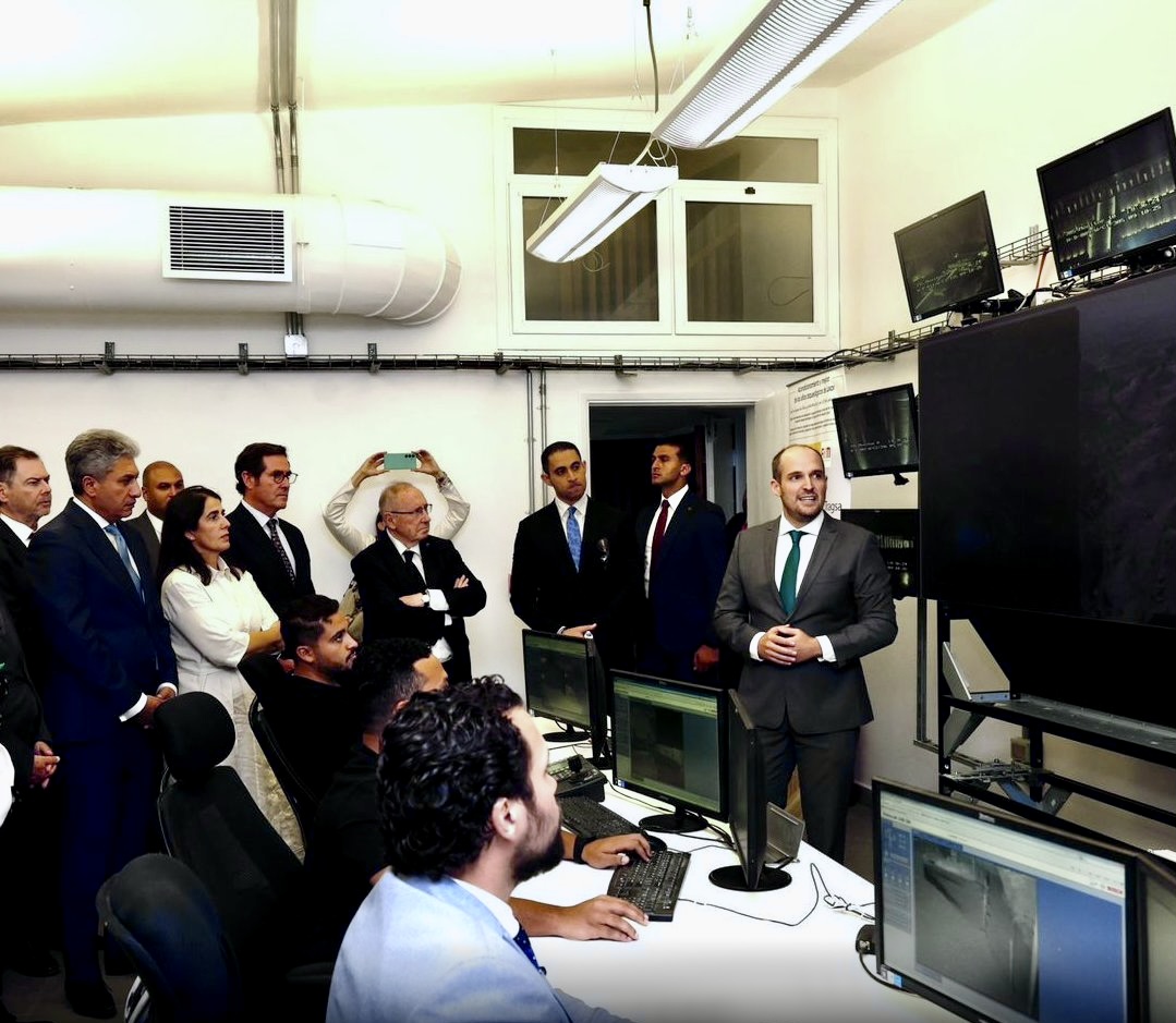 ملك وملكة إسبانيا بحتشبسوت لافتتاح إضاءة الجبل الغربي