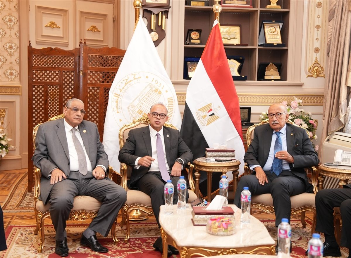 محكمة النقض والرقابة المالية يوقعان بروتوكول تعاون