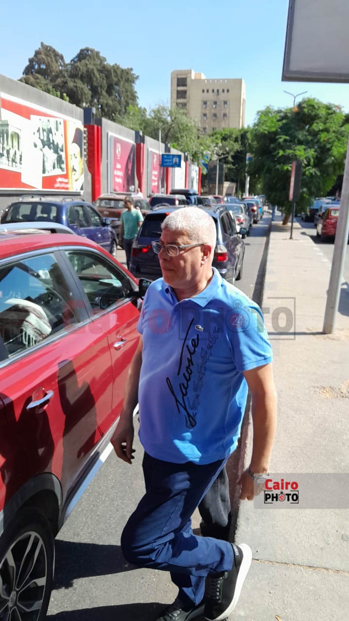 أحمد شوبير يصل الأهلي للإدلاء بصوته في الجمعية العمومية للأهلي