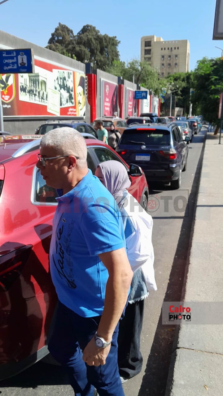 أحمد شوبير يصل الأهلي للإدلاء بصوته في الجمعية العمومية للأهلي