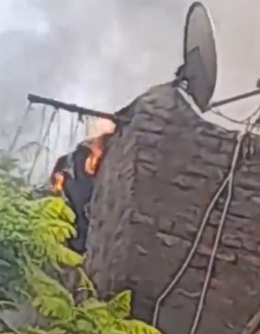 حريق بسطح أحد العقارات السكنية بالأقصر