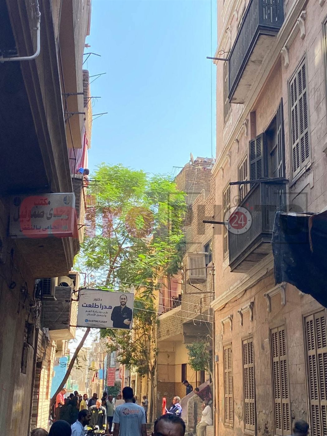 حريق بسطح أحد العقارات السكنية بالأقصر