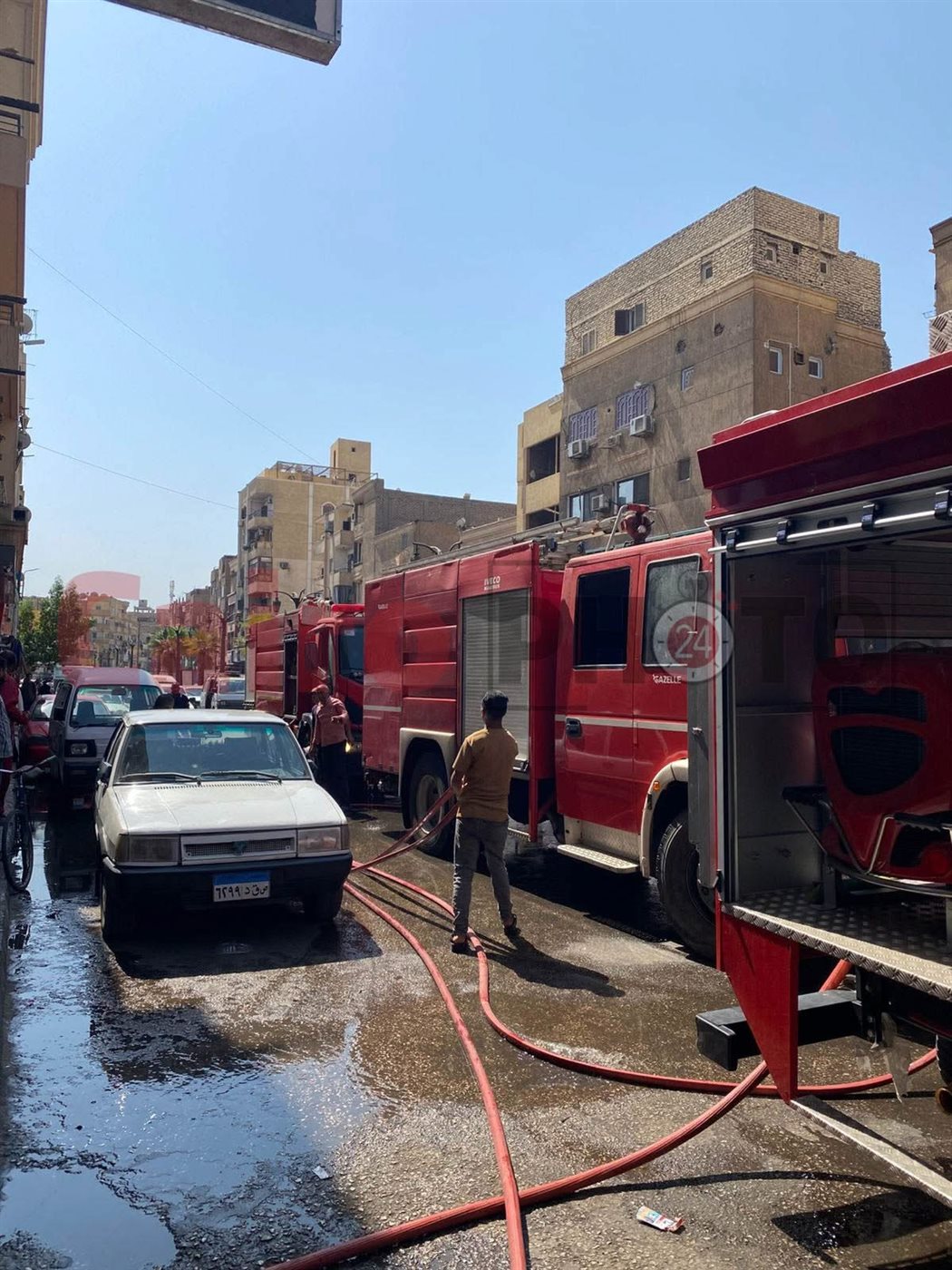 حريق بسطح أحد العقارات السكنية بالأقصر