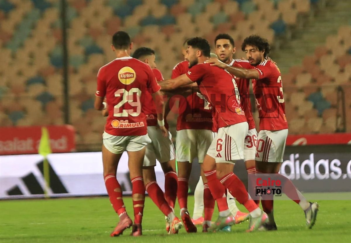مباراة الأهلي وسيراميكا كليوباترا في الدوري الممتاز