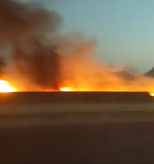 حادث اشتعال سيارة نقل مواد بترولية