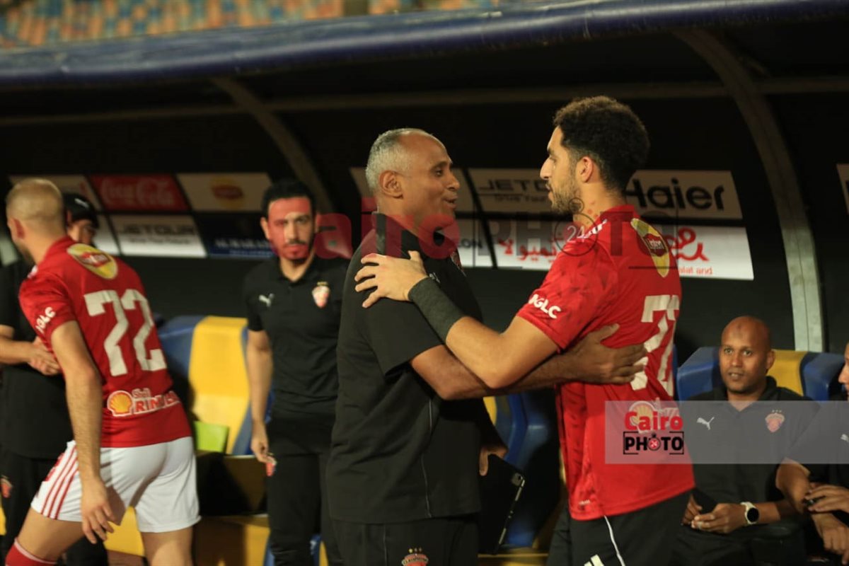 الأهلي وسيراميكا (16)