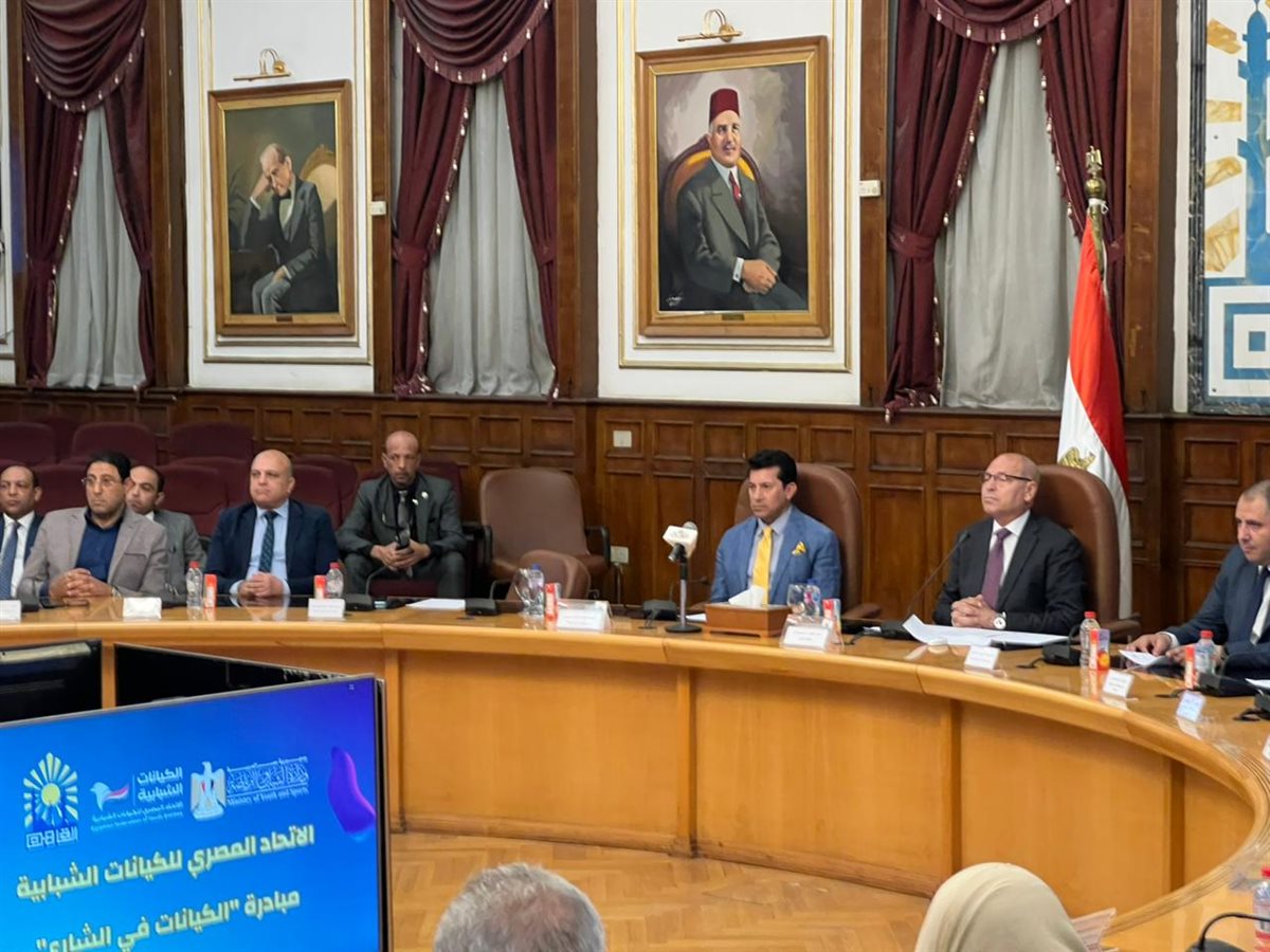 لنظافة وتجميل وإنارة العاصمة.. محافظ القاهرة ووزير الشباب والرياضة يطلقان مبادرة جديدة بمشاركة الشباب