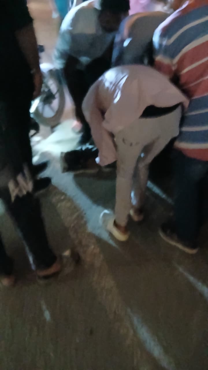 ملاكي يدهس شخص أسفل كوبري بأرض اللواء في العجوزة