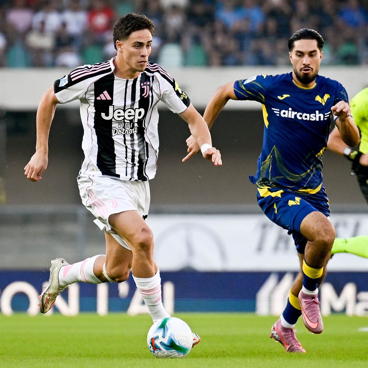 مباراة يوفنتوس وهيلاس فيرونا في الدوري الإيطالي