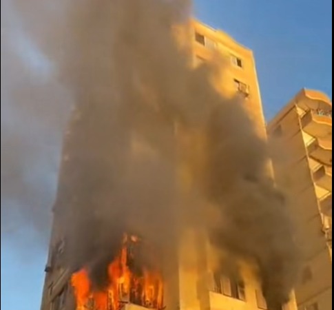 <strong>حريق شقتين سكنيتين بعقار في حلوان</strong>