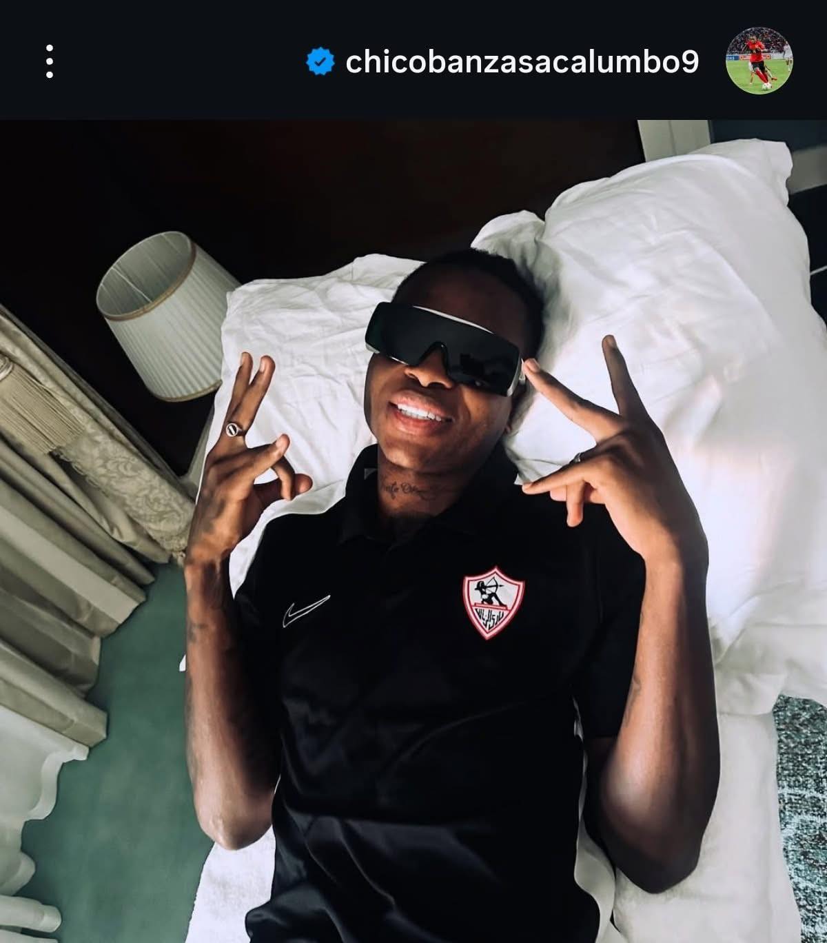 <strong>صورة شيكو بانزا بـ قميص الزمالك والتي قام بحذفها من على حسابه الرسمي</strong>