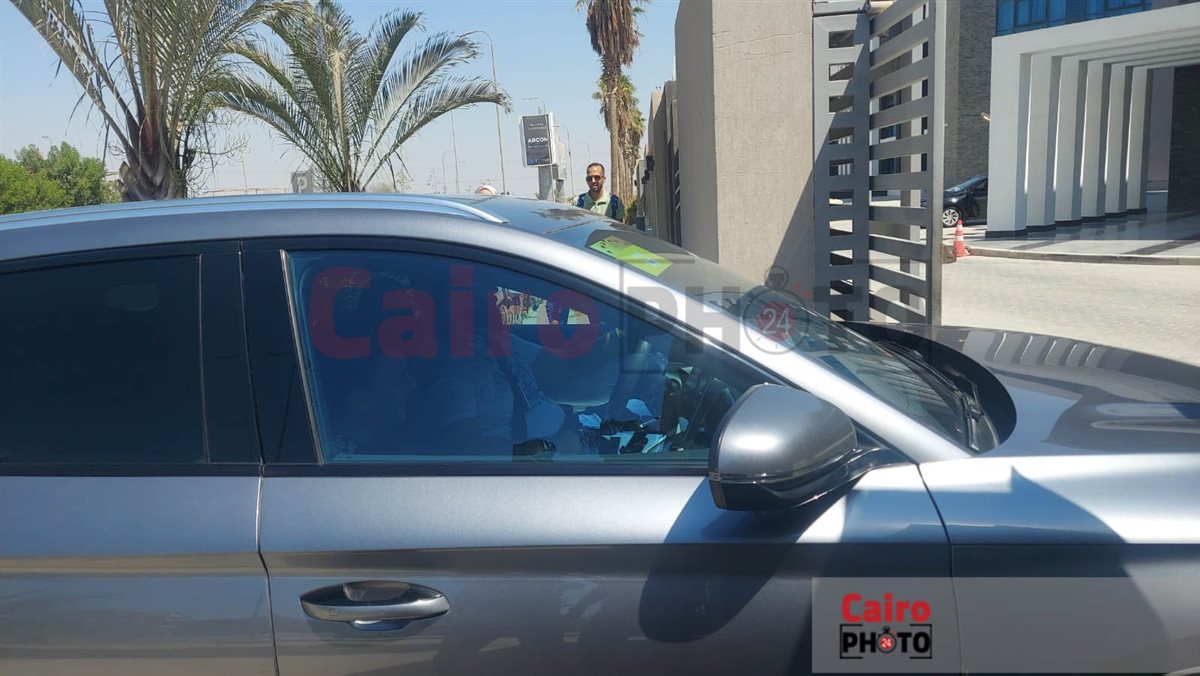 زيزو يصل اتحاد الكرة للاستماع لأقواله في شكواه ضد الزمالك