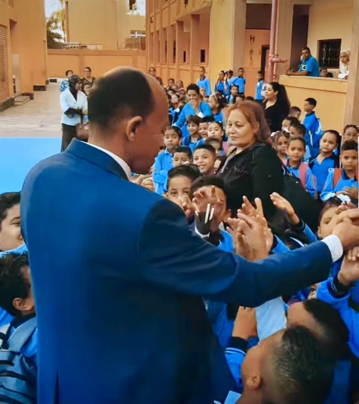 عاوز الأعلام في إيديكم يشوفوها في تل ابيب