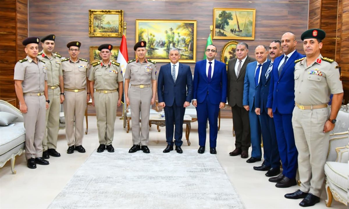 جانب من توقيع البروتوكول