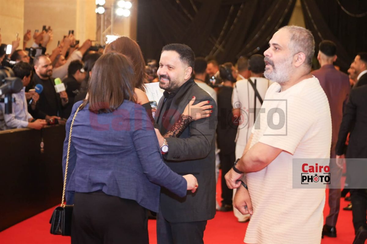 توافد النجوم على ريد كاربت مهرجان الفضائيات العربية بدورته الـ 16