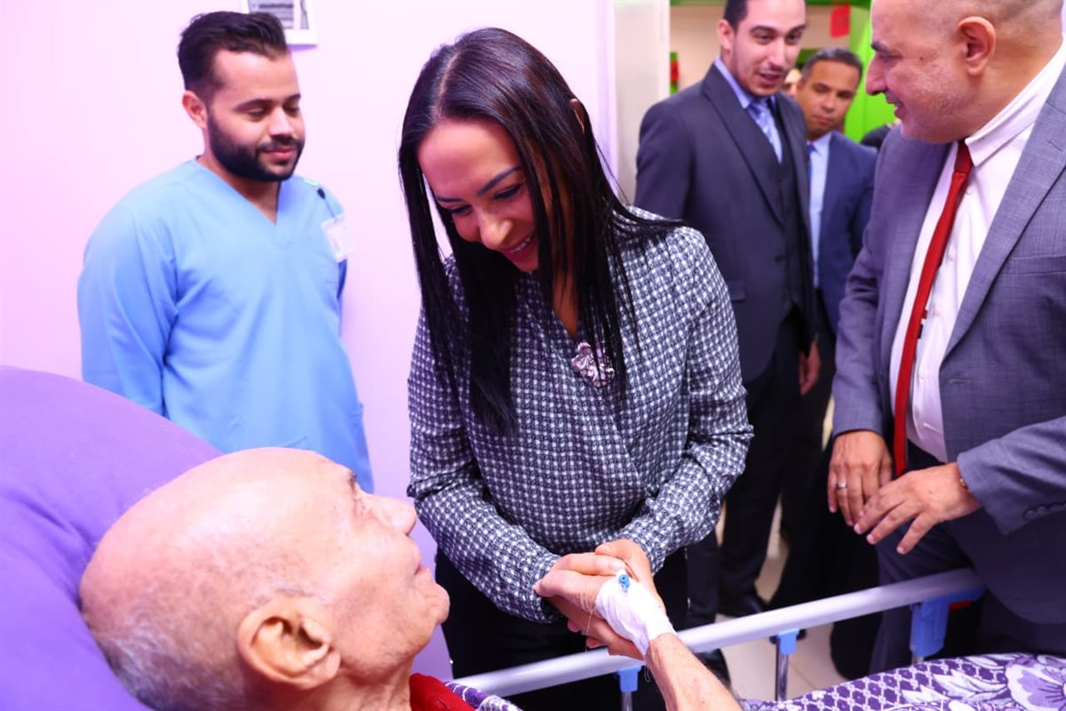 وزيرة التضامن خلال الافتتاح