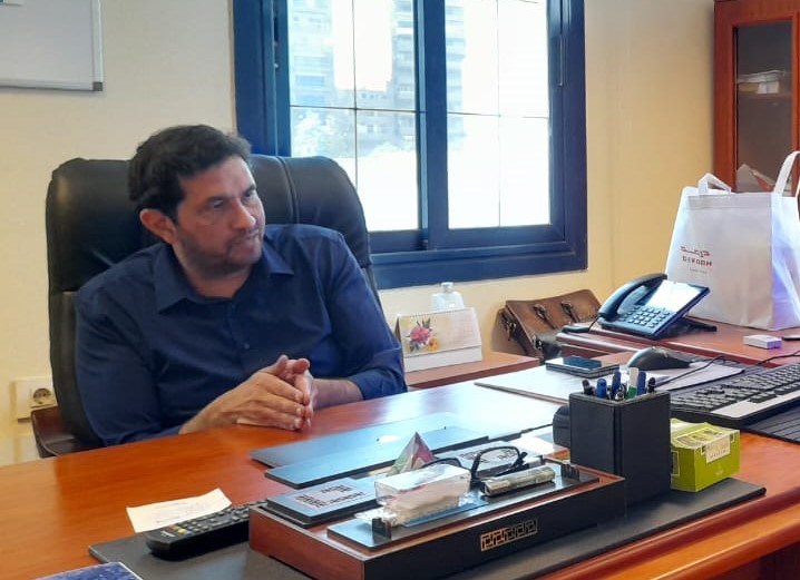 <strong>المدير التنفيذي لمعهد </strong><span style=