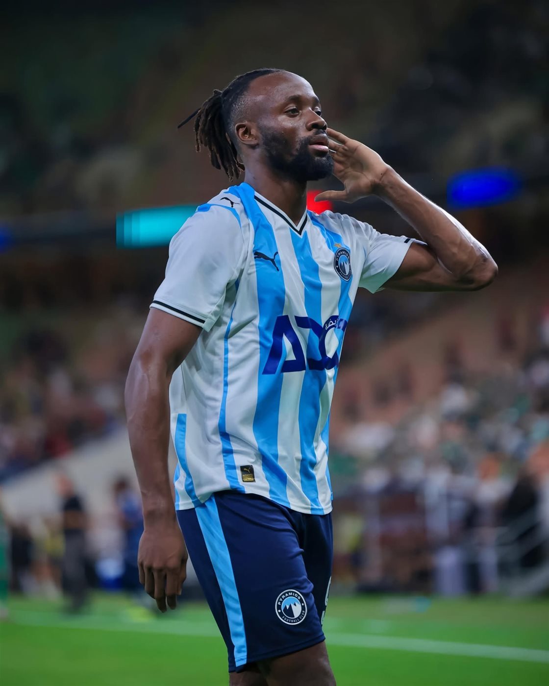 فيستون ماييلي لاعب فريق بيراميدز