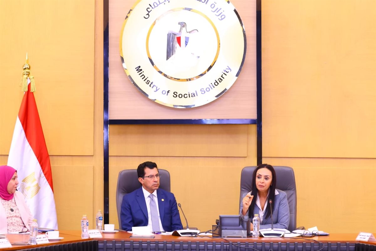 وزيرا التضامن والرياضة