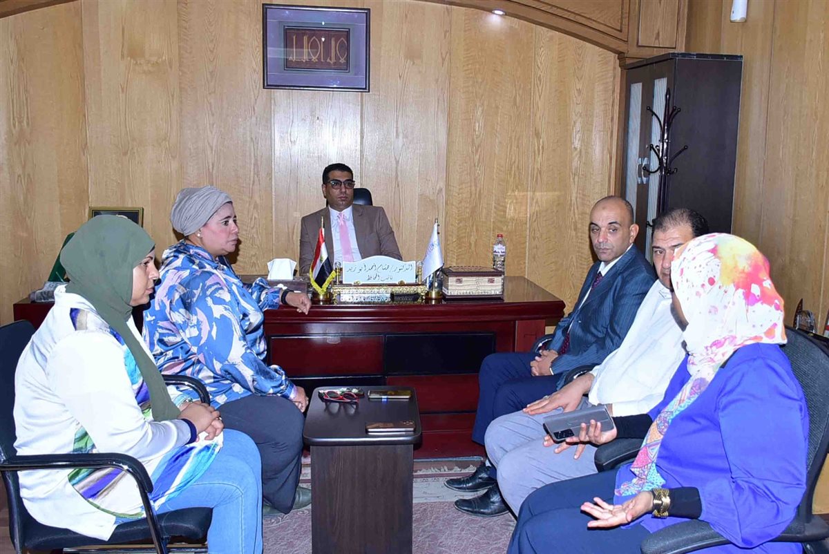 بحضور نائب محافظ الأقصر ورش لحماية الأطفال