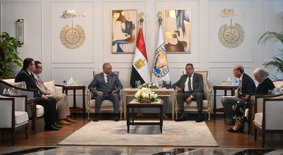 محافظ جنوب سيناء مع رئيس جامعة الملك سلمان